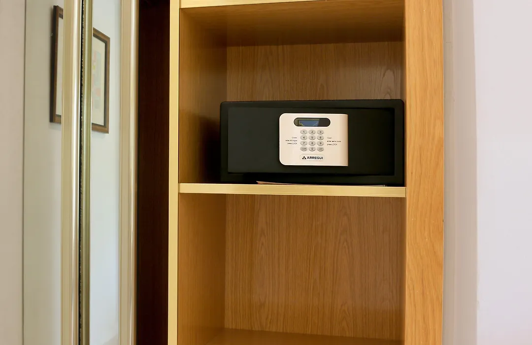 Hotel Rocamarina - Adults Only-1